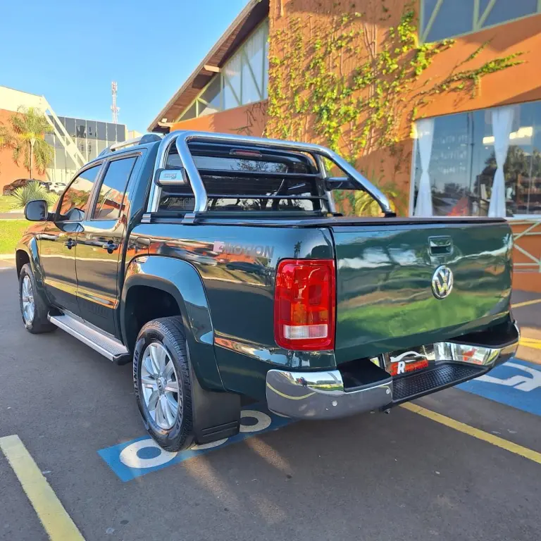 VOLKSWAGEN Amarok - Foto