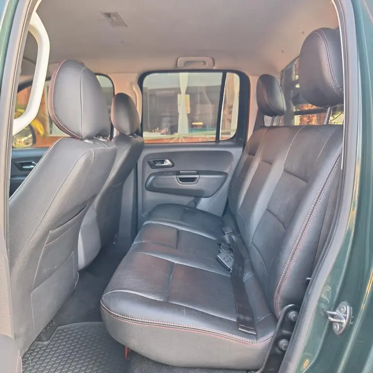 VOLKSWAGEN Amarok - Foto