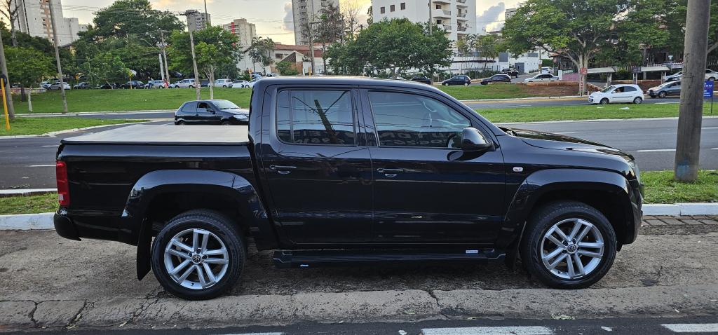 VOLKSWAGEN Amarok - Foto