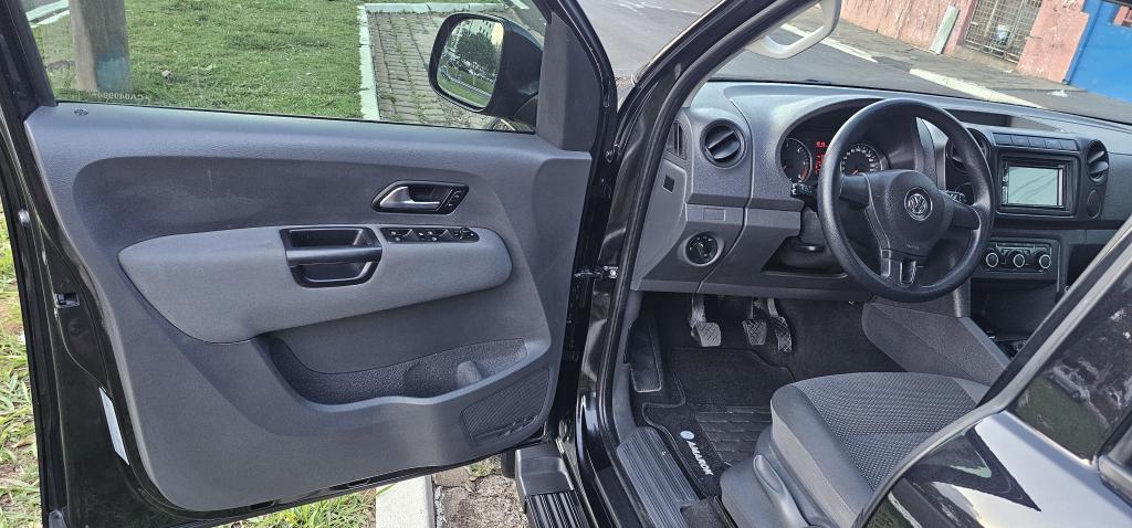 VOLKSWAGEN Amarok - Foto