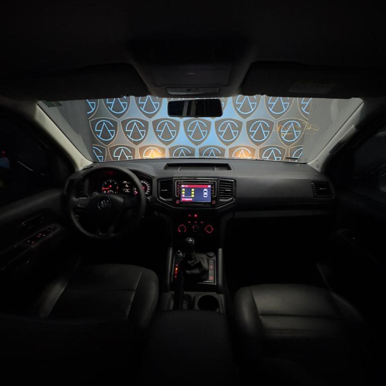 VOLKSWAGEN Amarok - Foto