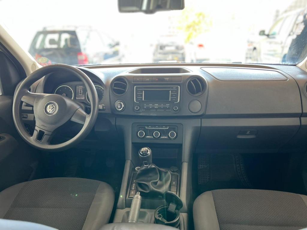 VOLKSWAGEN Amarok - Foto