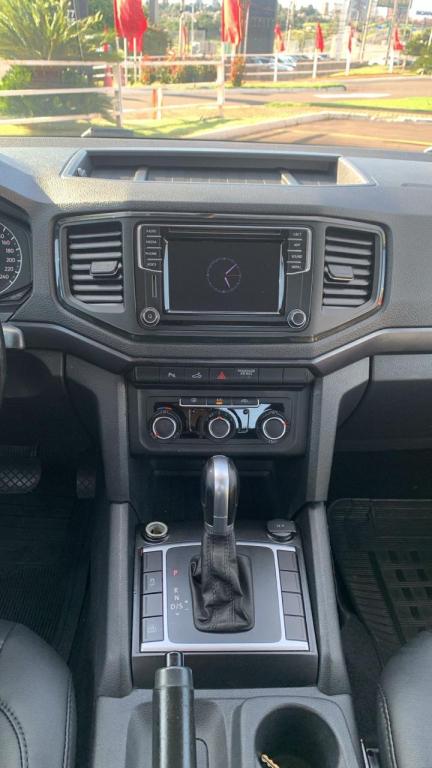 VOLKSWAGEN Amarok - Foto