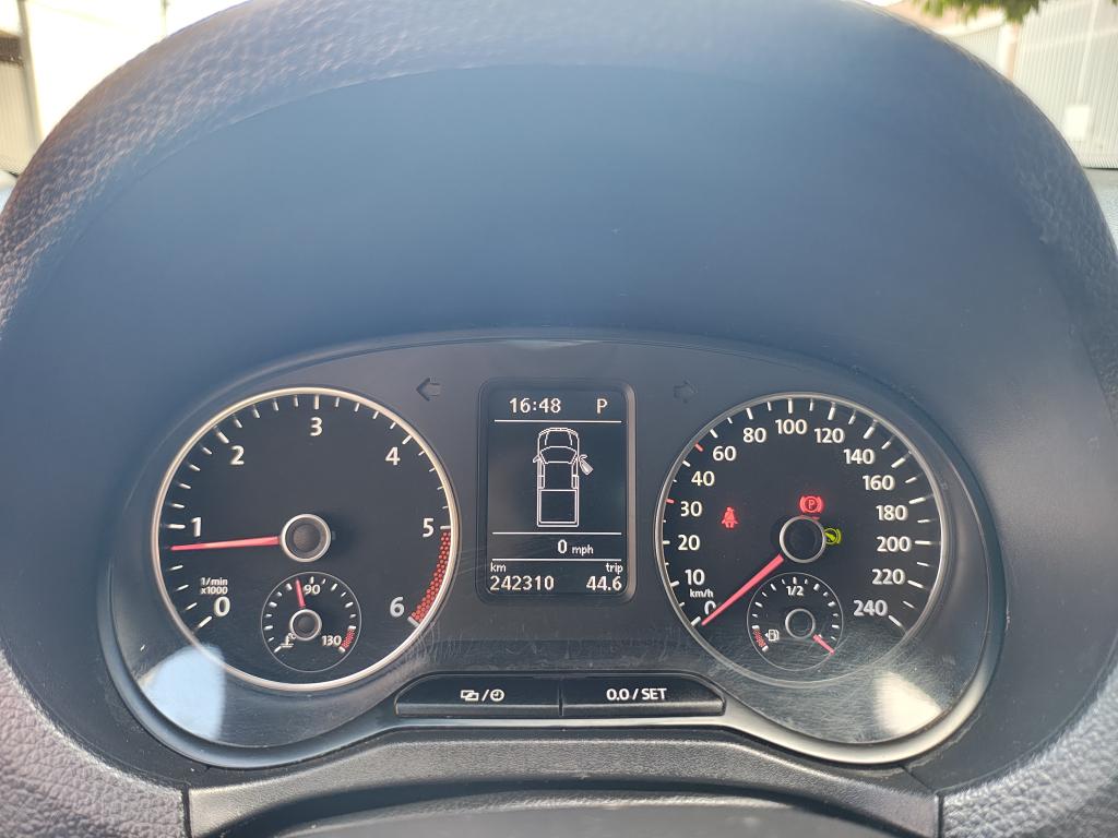 VOLKSWAGEN Amarok - Foto