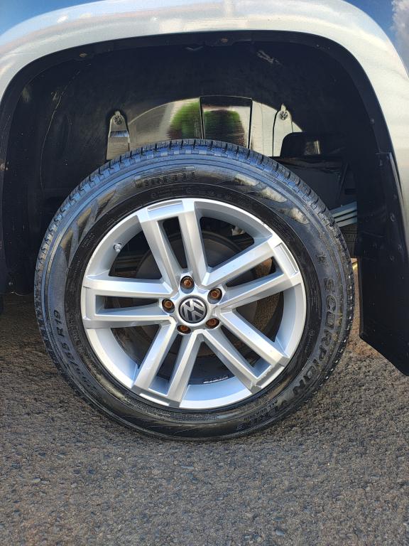 VOLKSWAGEN Amarok - Foto