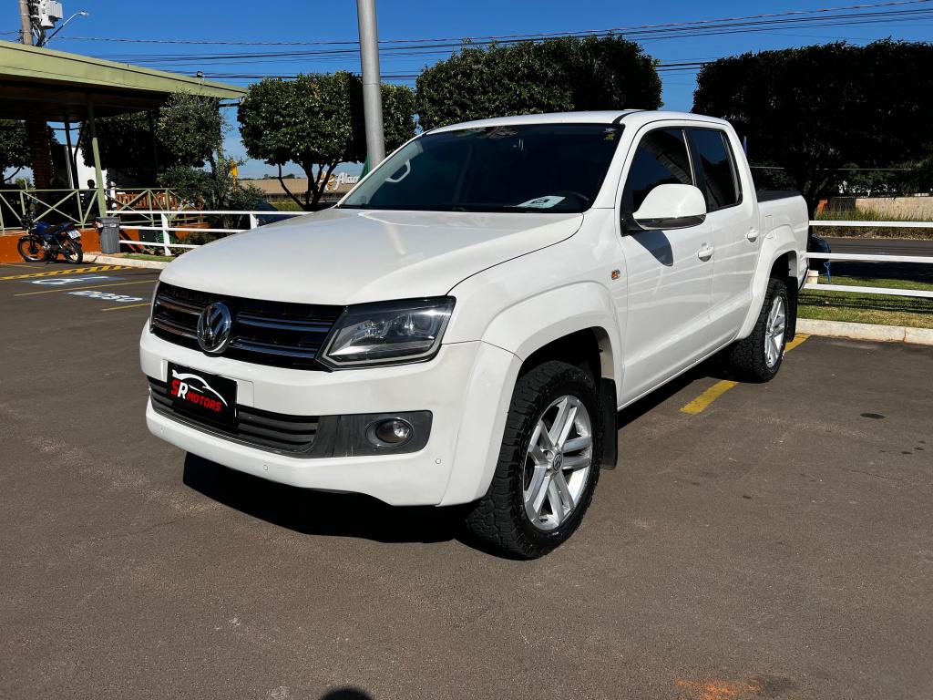 VOLKSWAGEN Amarok