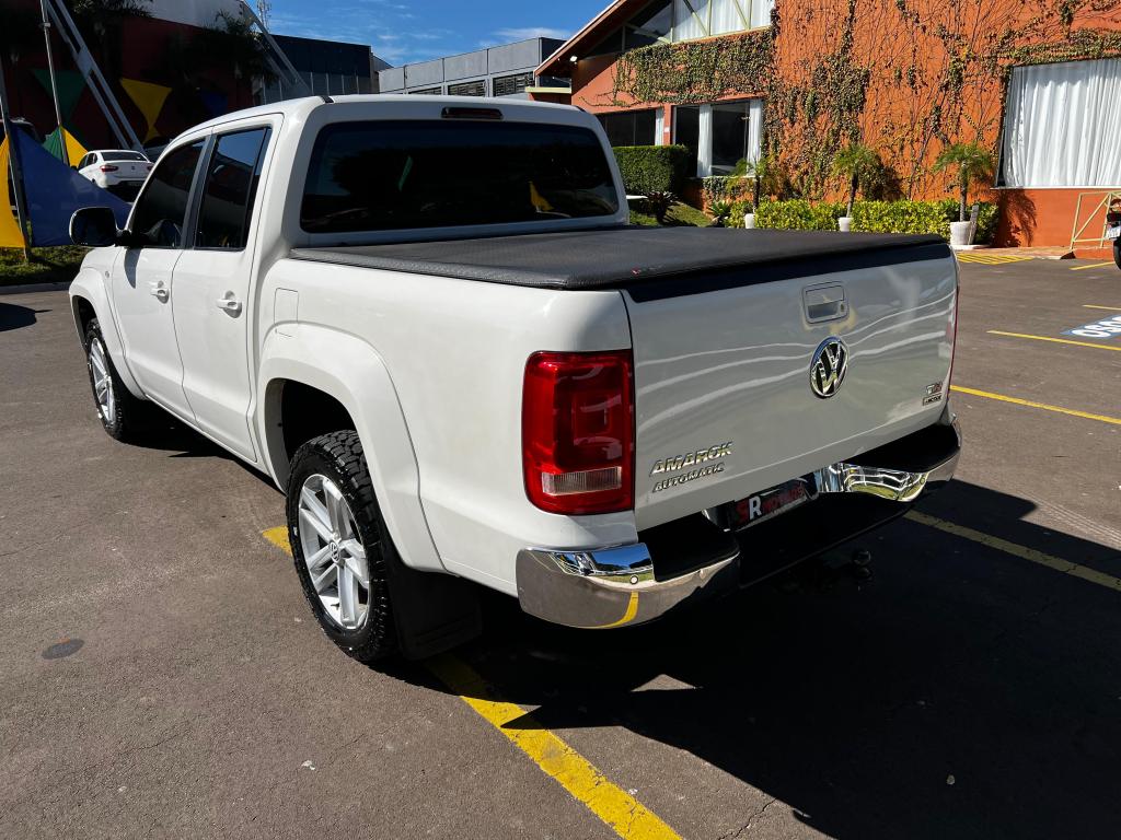 VOLKSWAGEN Amarok - Foto