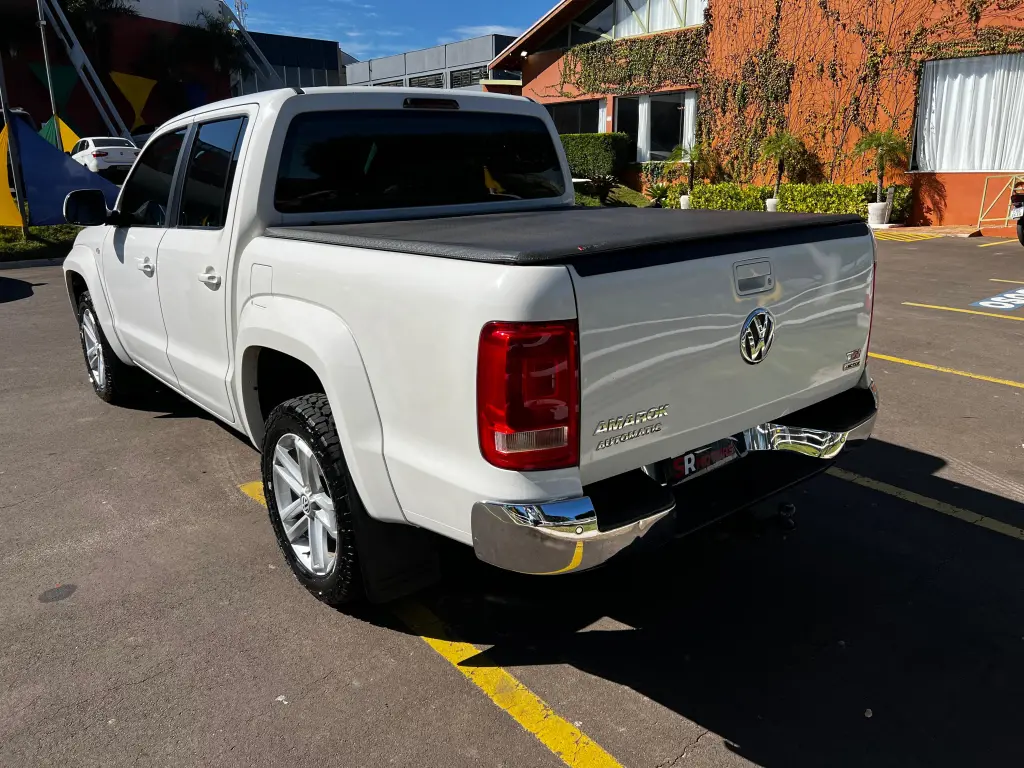 VOLKSWAGEN Amarok - Foto