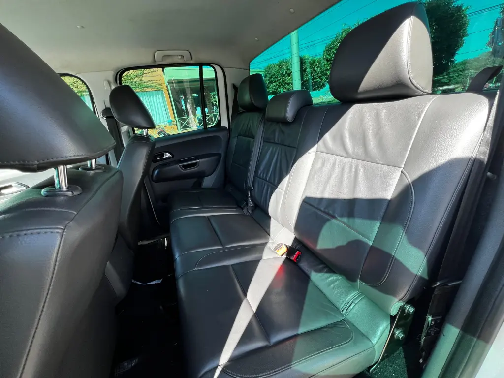 VOLKSWAGEN Amarok - Foto