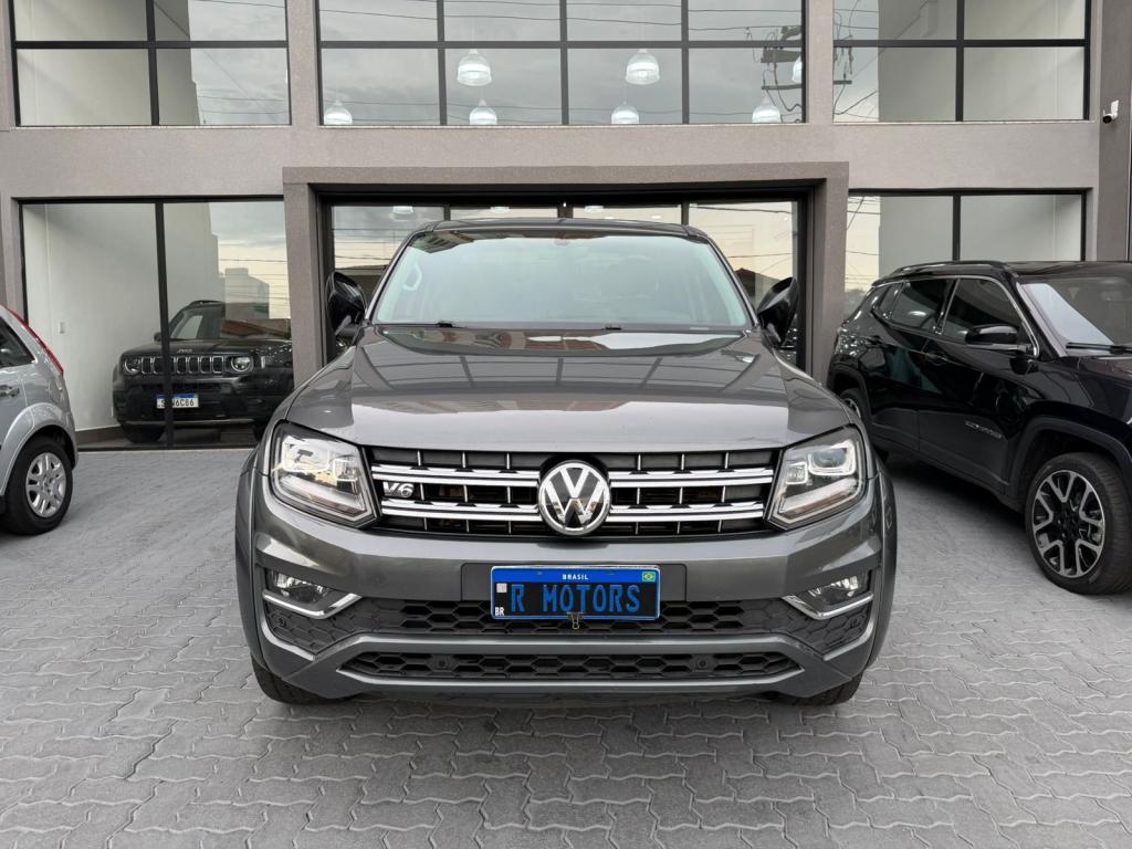 VOLKSWAGEN Amarok - Foto