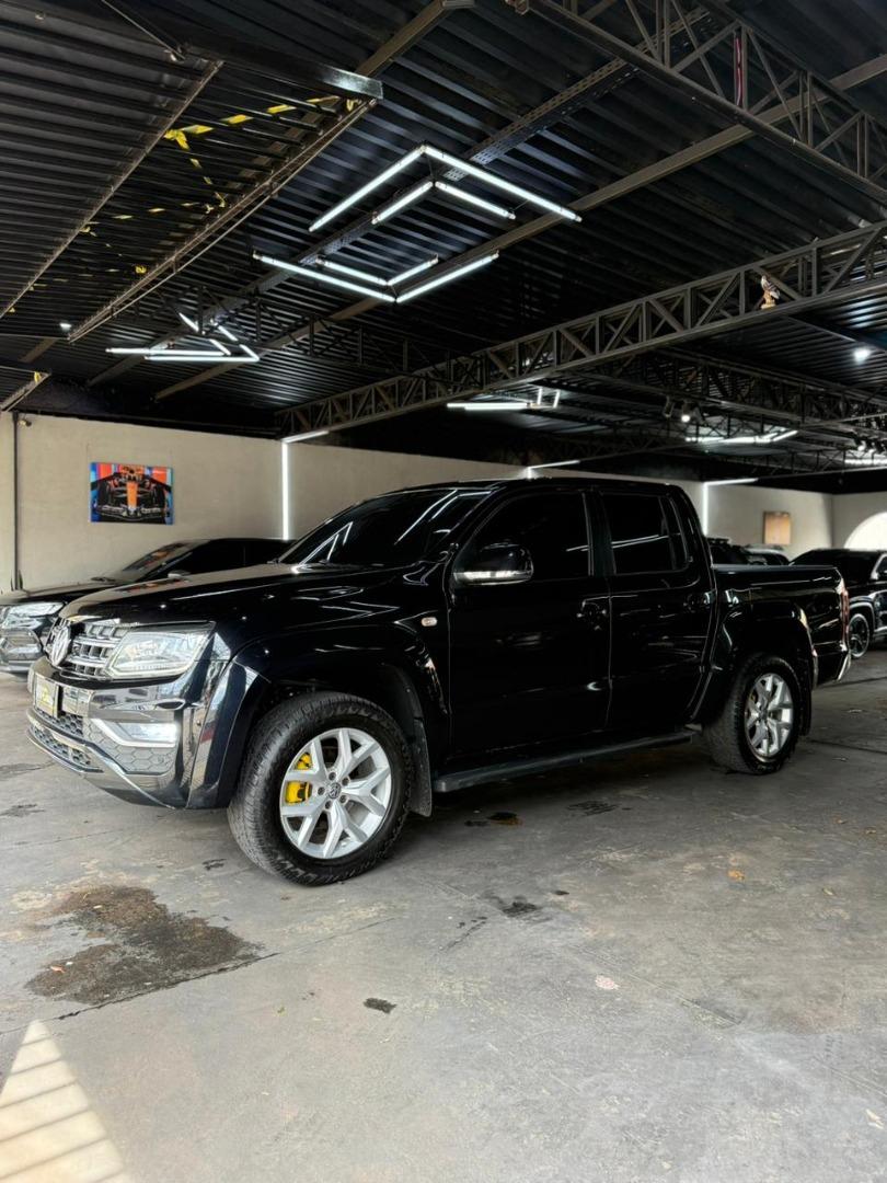 VOLKSWAGEN Amarok - Foto