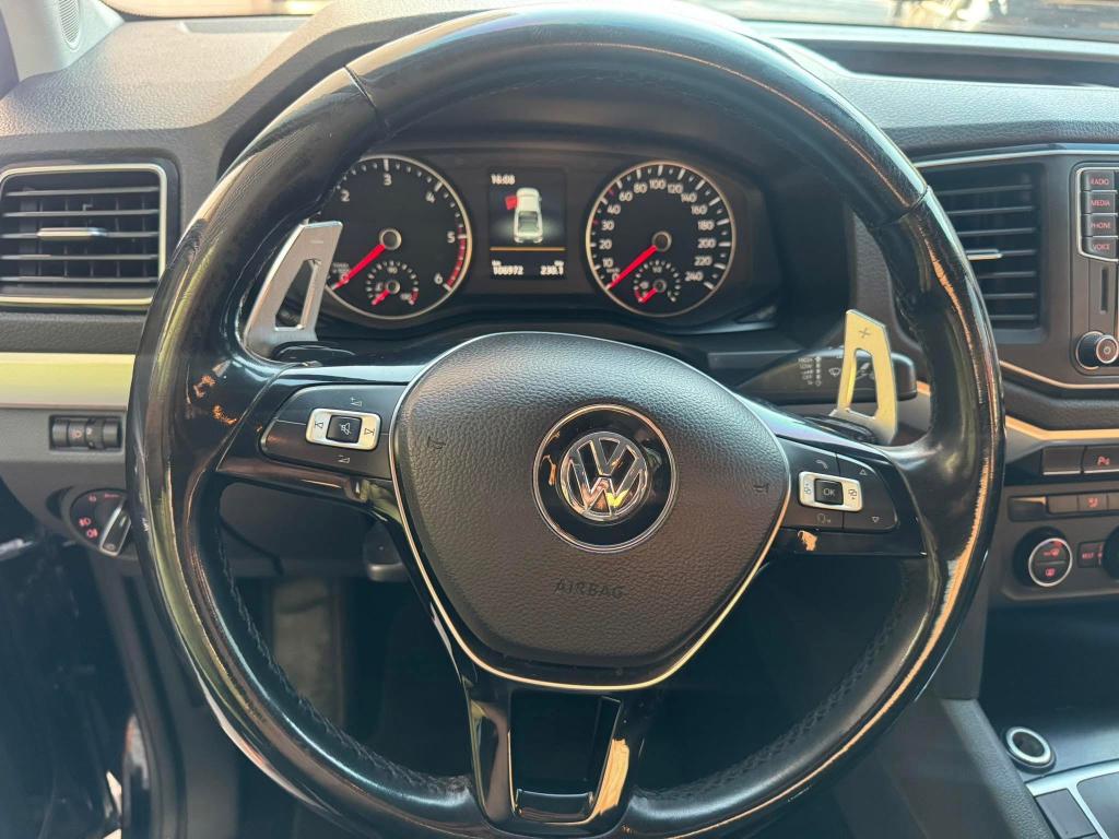 VOLKSWAGEN Amarok - Foto