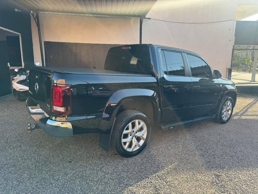 VOLKSWAGEN Amarok - Foto