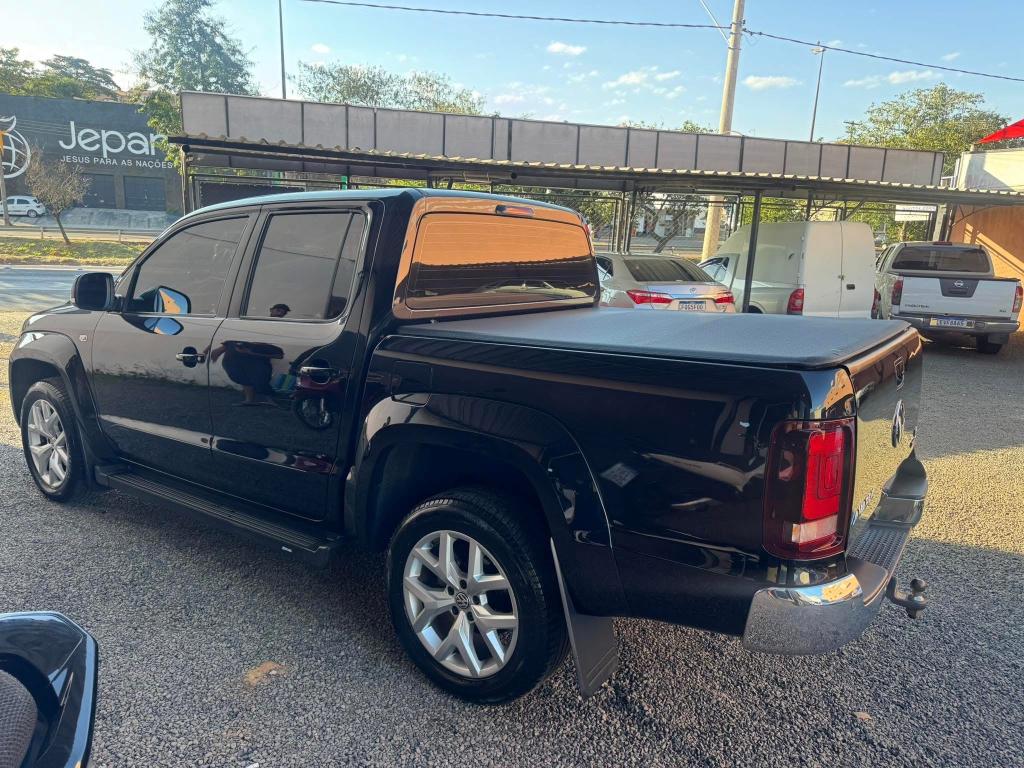 VOLKSWAGEN Amarok - Foto