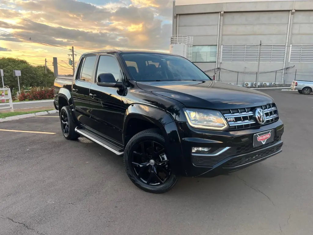 VOLKSWAGEN Amarok - Foto