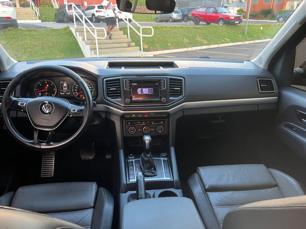 VOLKSWAGEN Amarok - Foto