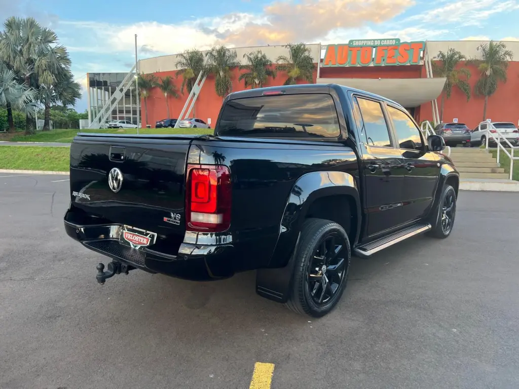 VOLKSWAGEN Amarok - Foto