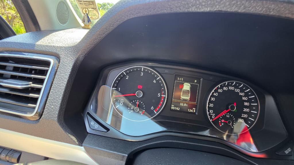 VOLKSWAGEN Amarok - Foto