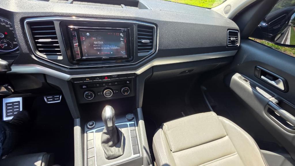 VOLKSWAGEN Amarok - Foto