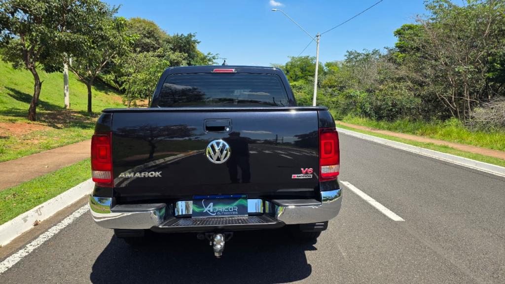 VOLKSWAGEN Amarok - Foto