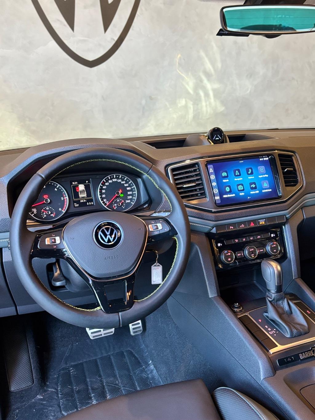 VOLKSWAGEN Amarok - Foto