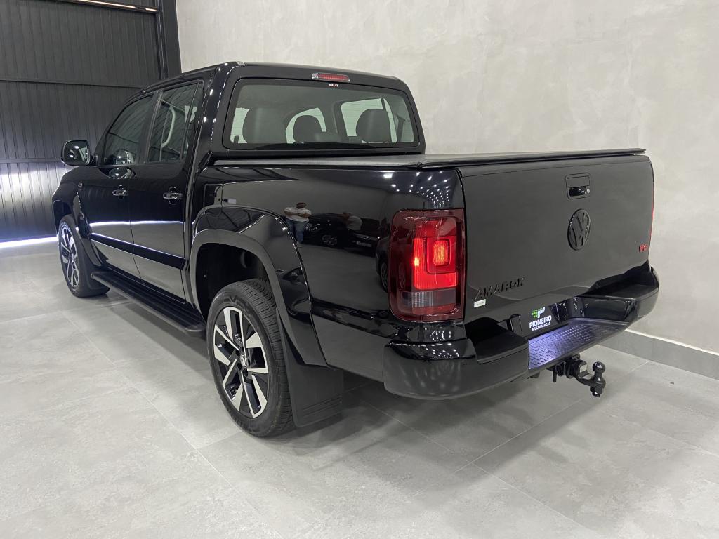VOLKSWAGEN Amarok - Foto