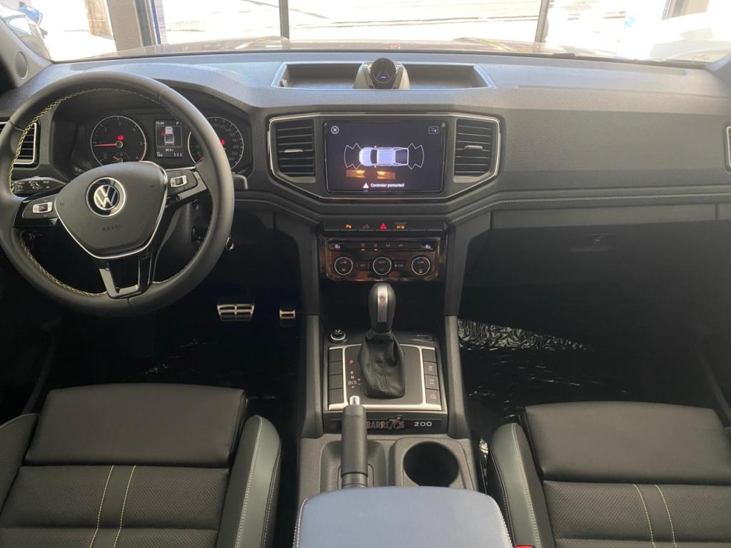 VOLKSWAGEN Amarok - Foto