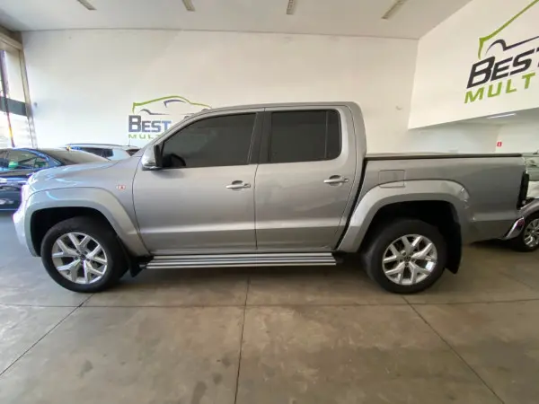 VOLKSWAGEN Amarok - Foto