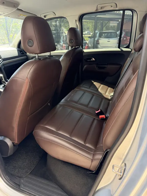 VOLKSWAGEN Amarok - Foto