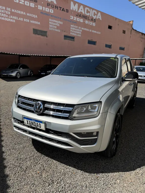 VOLKSWAGEN Amarok - Foto