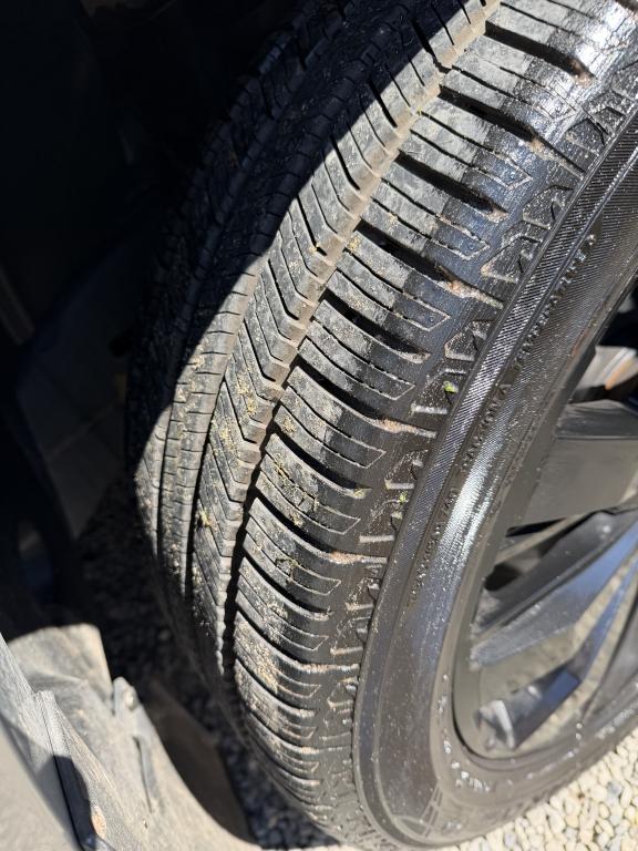VOLKSWAGEN Amarok - Foto