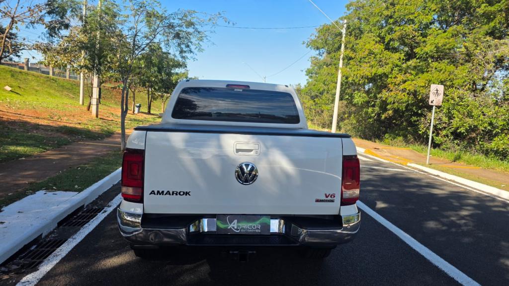 VOLKSWAGEN Amarok - Foto