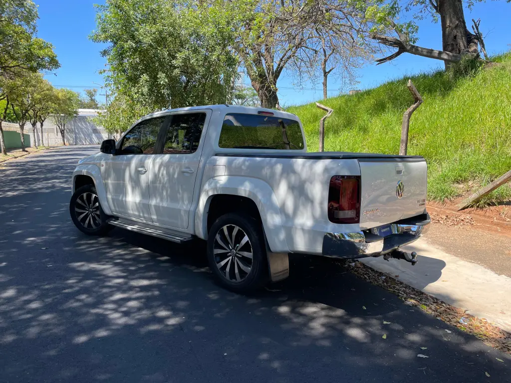 VOLKSWAGEN Amarok - Foto