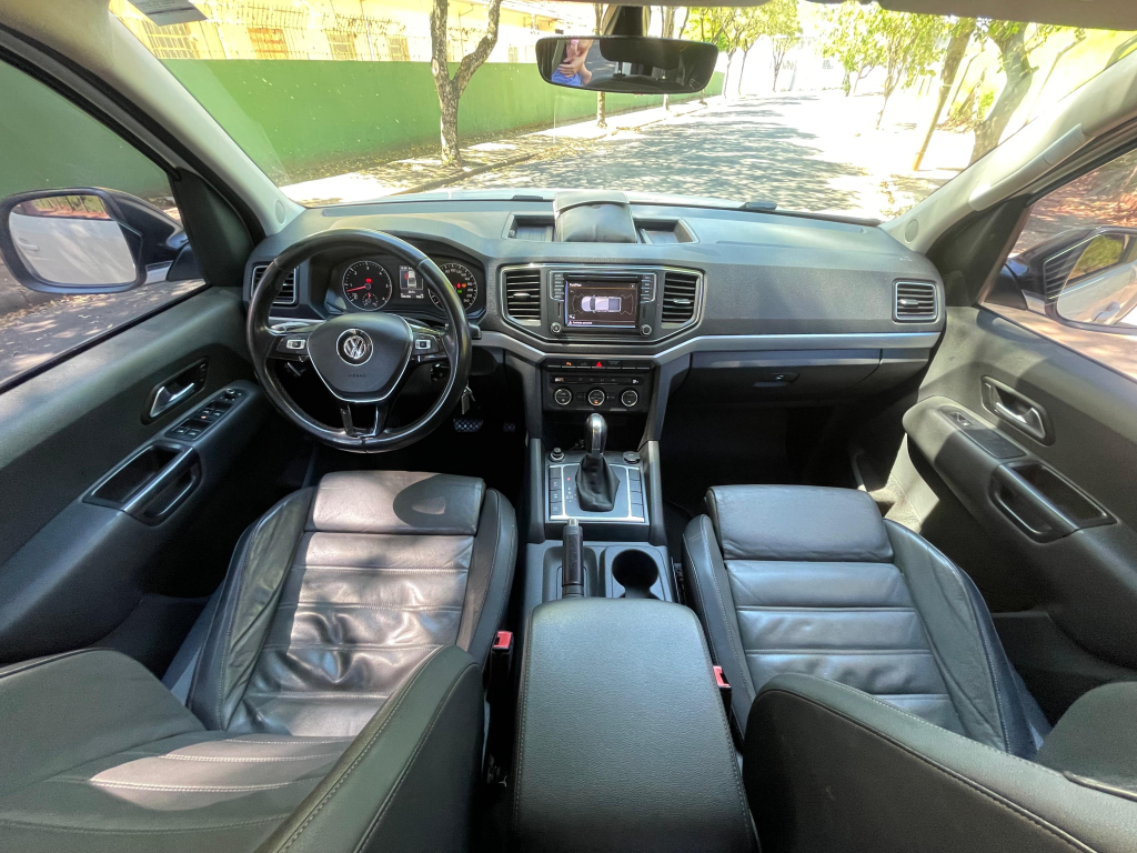 VOLKSWAGEN Amarok - Foto