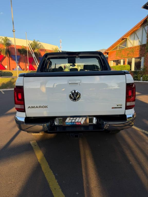VOLKSWAGEN Amarok - Foto
