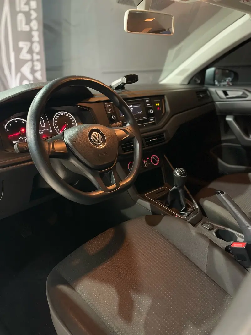 VOLKSWAGEN Apollo - Foto