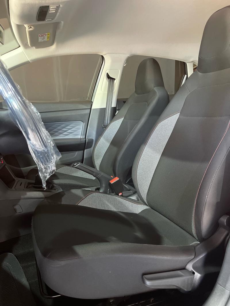 VOLKSWAGEN Apollo - Foto