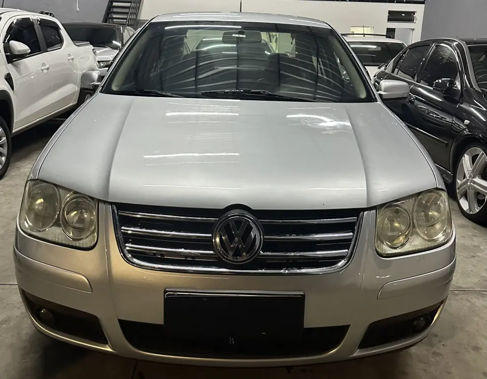 VOLKSWAGEN Bora - Foto