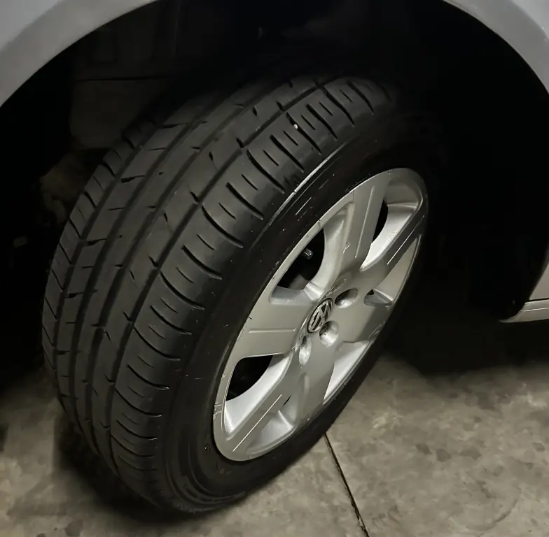 VOLKSWAGEN Bora - Foto