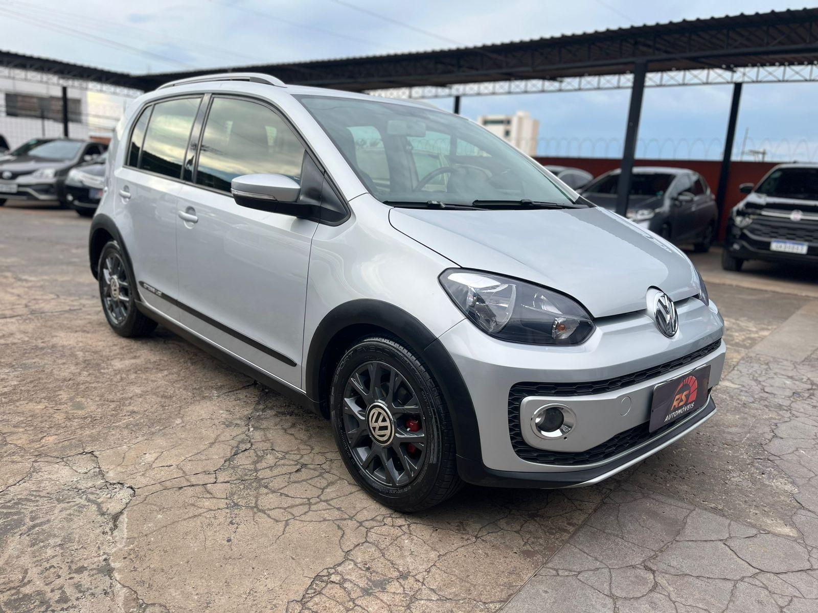 VOLKSWAGEN Cross UP - Foto