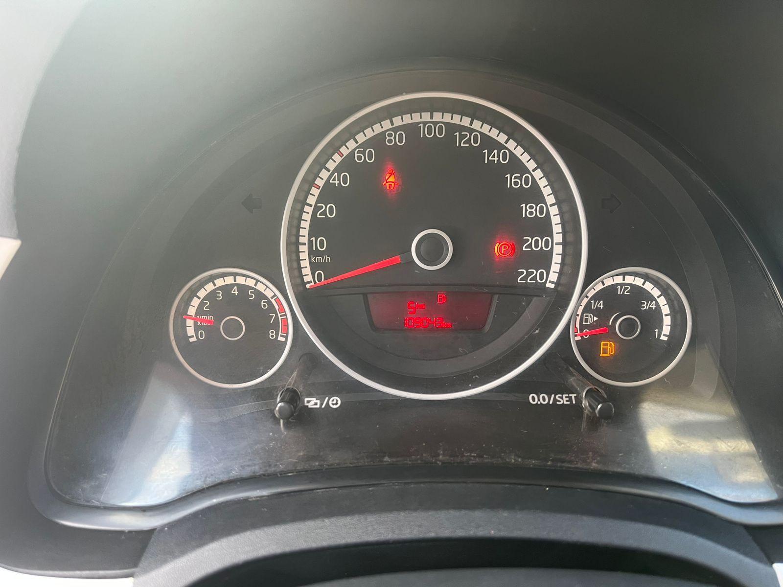 VOLKSWAGEN Cross UP - Foto