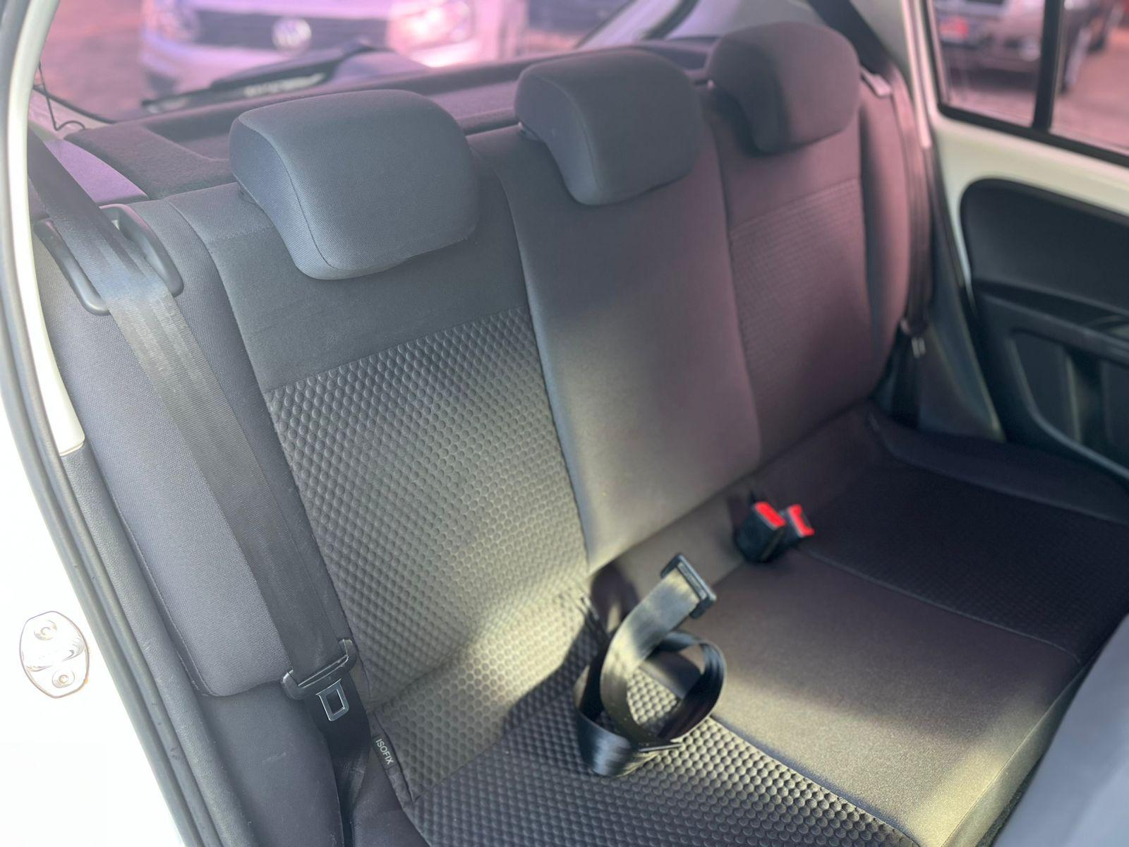 VOLKSWAGEN Cross UP - Foto