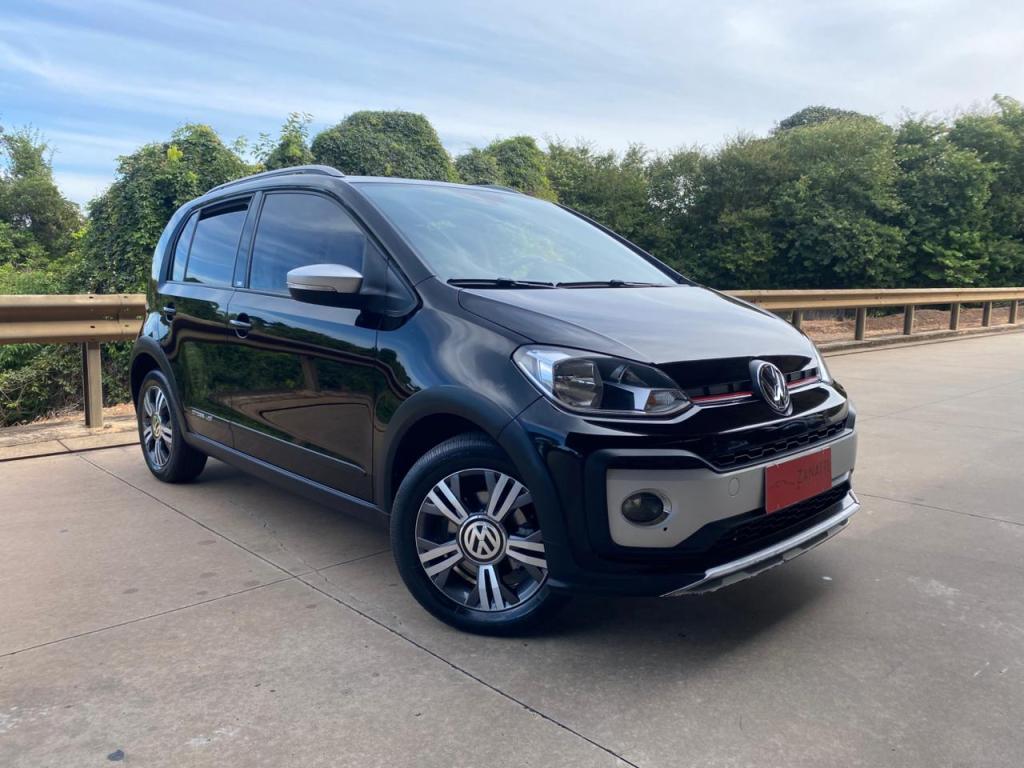 VOLKSWAGEN Cross UP - Foto