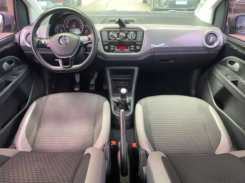 VOLKSWAGEN Cross UP - Foto
