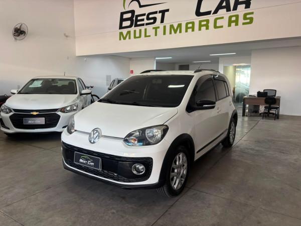 VOLKSWAGEN Cross UP