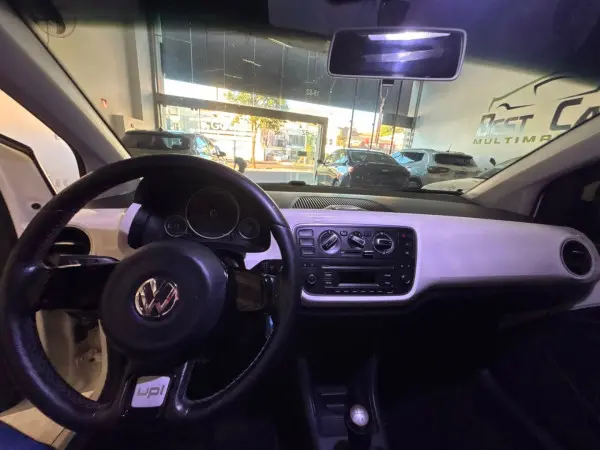 VOLKSWAGEN Cross UP - Foto
