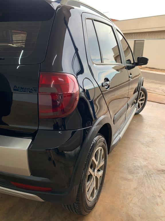 VOLKSWAGEN Crossfox - Foto