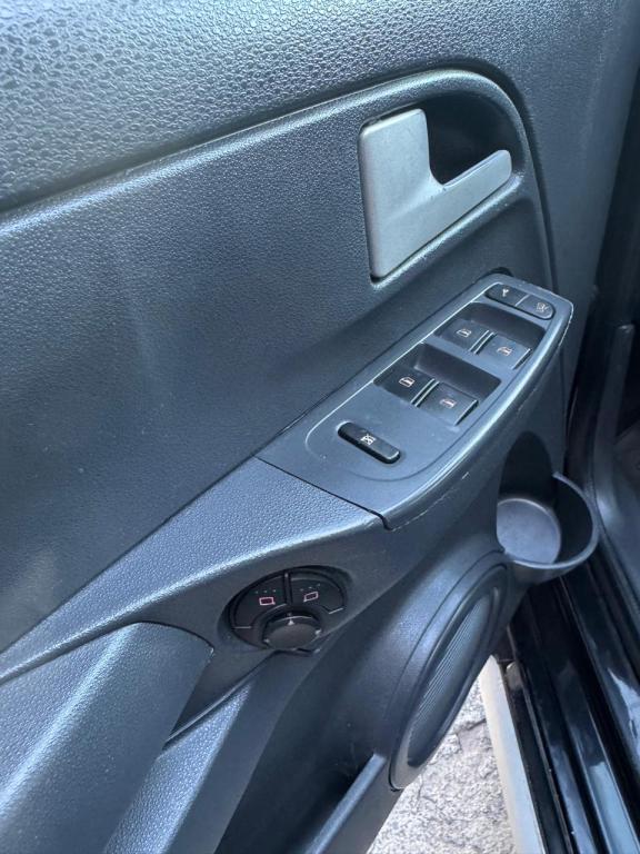 VOLKSWAGEN Crossfox - Foto