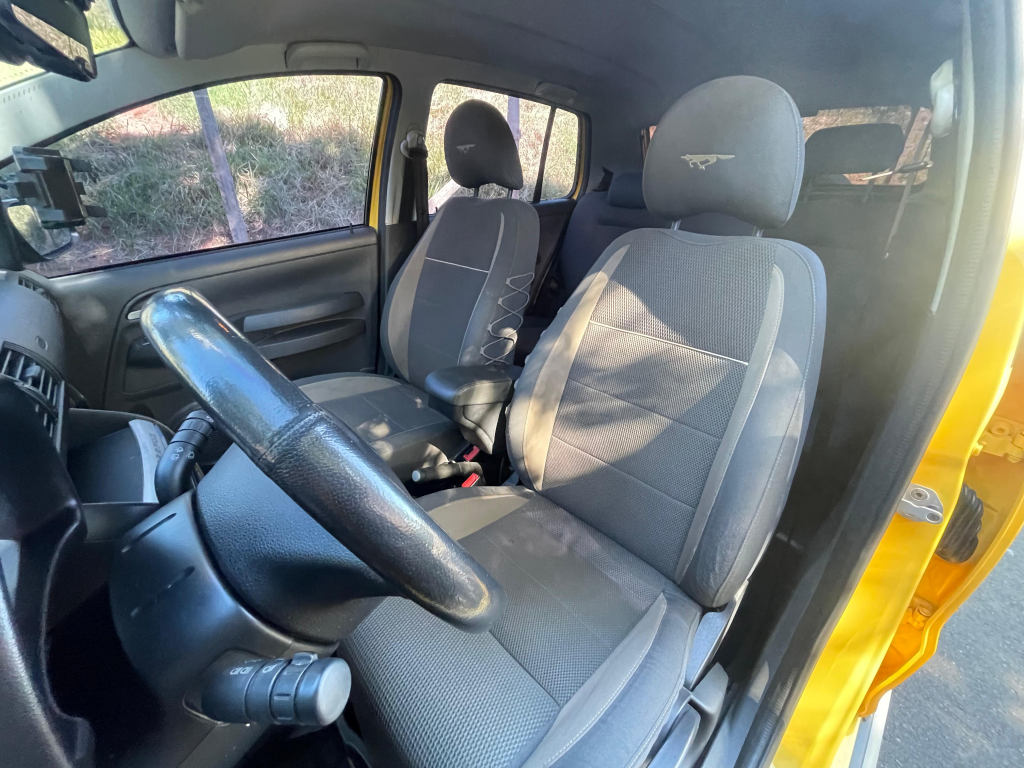 VOLKSWAGEN Crossfox - Foto