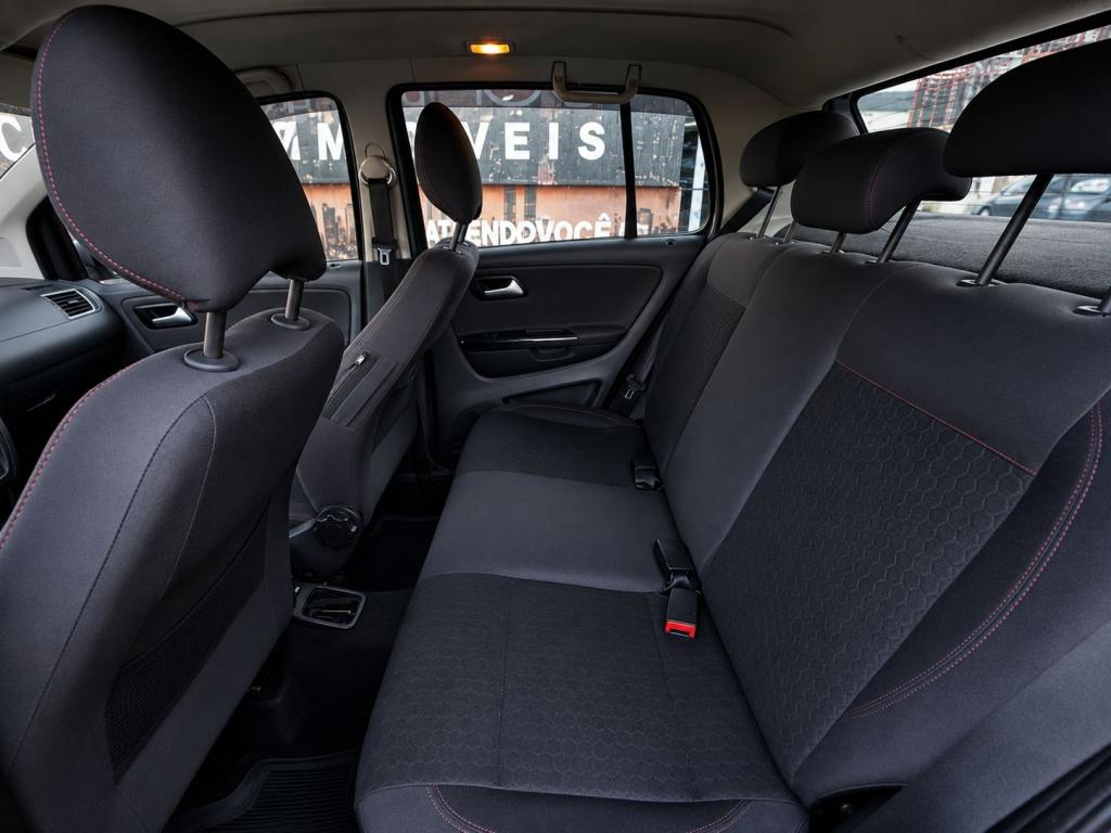 VOLKSWAGEN Crossfox - Foto